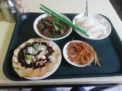 -万盛园炖肉馆(云峰店)