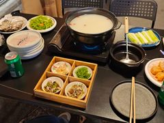 -牛牛和牛海鲜粥底火锅(长虹国际城店)