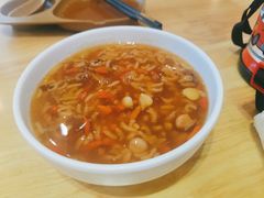 -小六汤包砂煲菜(文景路店)
