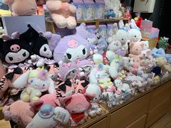 -九木杂物社(新奥购物中心店)