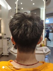 -Kraemer Paris  苏豪路易士·嘉玛发廊