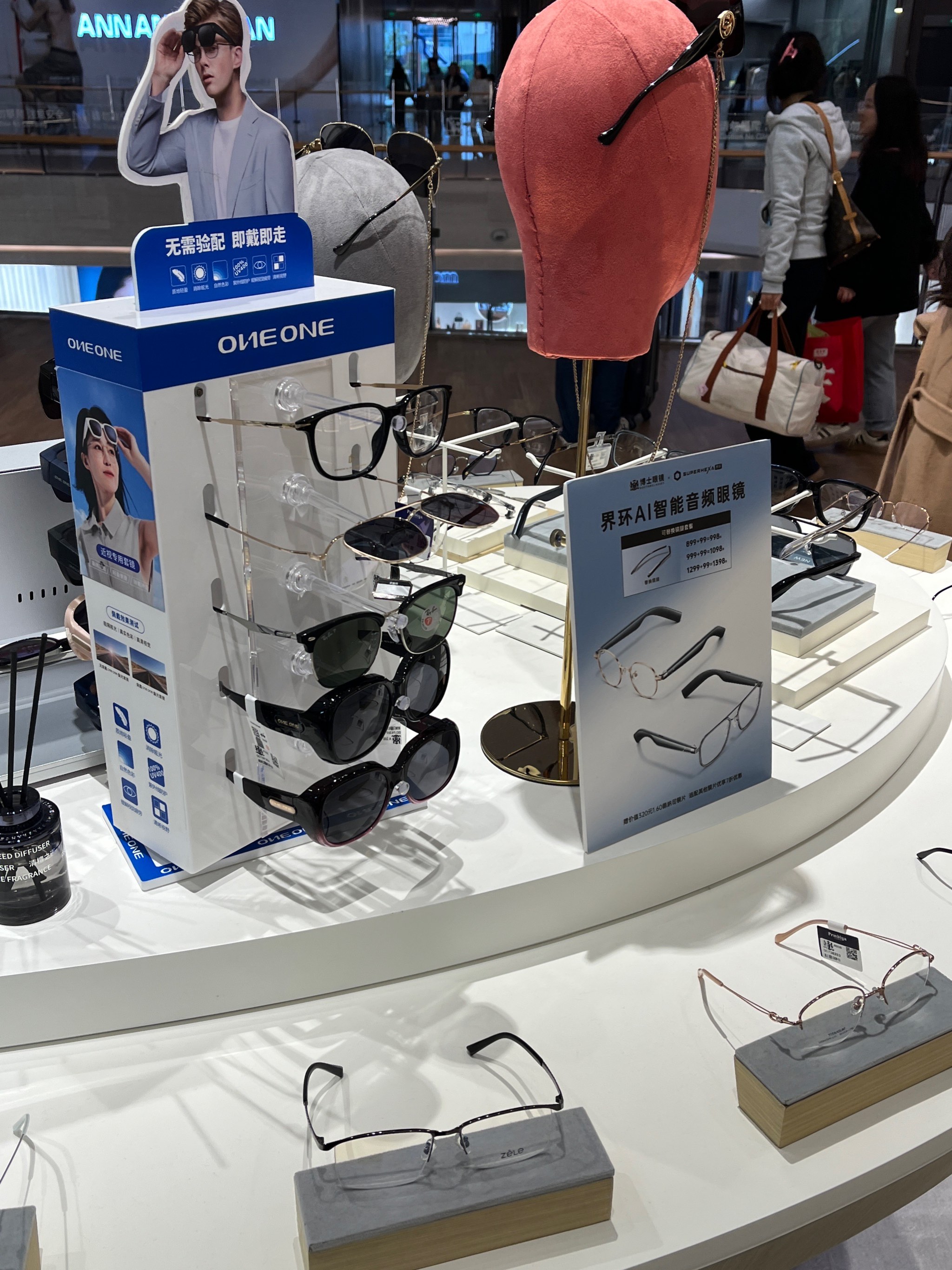 谷歌翻译眼镜多少钱=google glass翻译