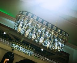 -BULB STUDIO 巴柏明星发型工作室