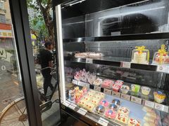 -苹果花园(南泉路店)
