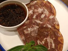 -赶海部落海鲜城(海阳路店)