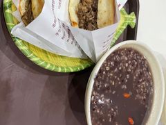 牛肉烧饼（多肉）-穆得·老周家牛肉烧饼(普利街店)