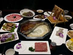 -重庆德庄火锅(体育中心店)