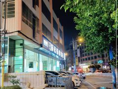 -标记美食新鲜猪杂(兴南大道店)