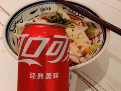 -阿瓦山寨·湘菜现炒·剁椒鱼头王(咸阳总店)