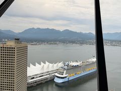 -Top Of Vancouver Revolving Restaurant