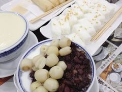 炸牛奶-周大娘牛乳(旧寨古村总店)