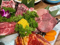 -明洞阿姨·韩式酱蟹烤肉·创意料理(三元桥店)