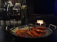 -wineapp葡萄酒餐吧(外滩金融中心店)