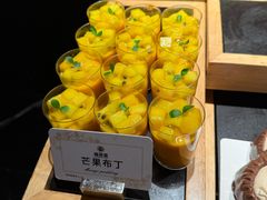 -雍容荟帝王蟹活龙虾展台自助(IFS黑金店)