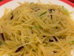 -闯关东东北农家菜(崂山石老人店)
