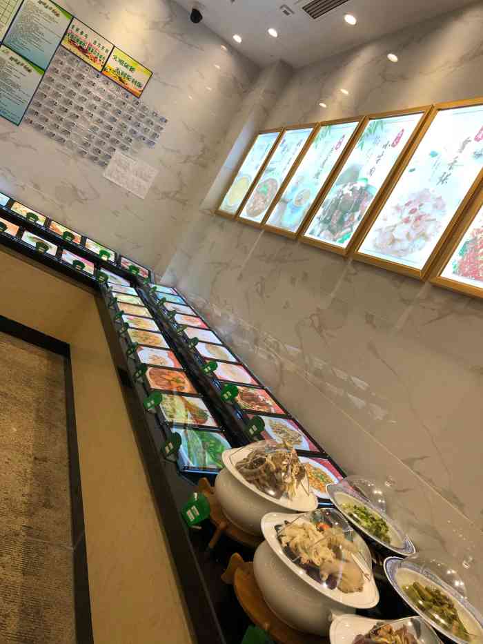 煌中煌大酒店城北店"这家店也算是上虞餐饮界的老字号了,经营那.