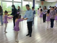 -小荧星艺校(浦东中环分校)