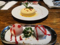 冰淇淋糯米糍-1886德国汽车餐厅(外滩中央店)