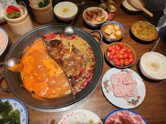 -萍姐火锅·公路夜市(武汉首店)