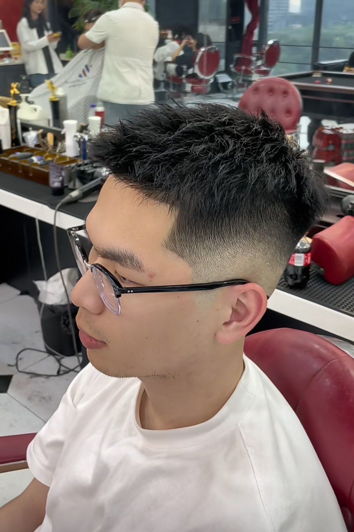 渐变短发