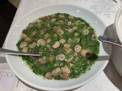 荠菜虾仁双菇-和记小菜(东方店)