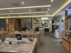 -Eziwish眼镜·蔡司授权店