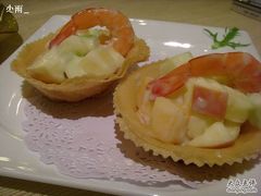 狠不值的东西-唐宫海鲜舫