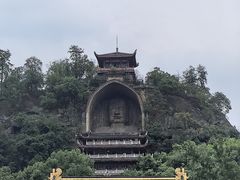 -荣县大佛