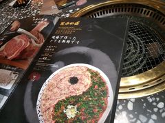 -黑牛の場烤肉(摩天活力城店)