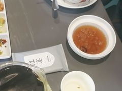 -江宴渔村·鱼鲜土菜(紫荆广场店)
