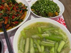-辣螃铠盆盆蟹大排档(海昌店)