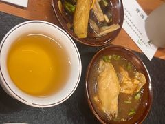 -阿山卓·野生菌火锅·纳西火塘烤肉