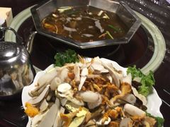 -山大王菌莊
