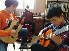 -何顺华吉他沙龙