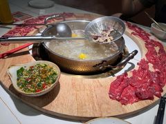 -牛人日志·鲜牛肉骨汤火锅(万科里瑧店)