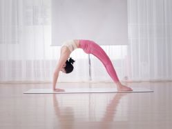 -亚太瑜伽普拉提学院