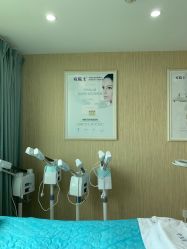 -痘院士专业祛痘皮肤管理