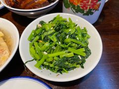 香干拌蒿菜-咸亨酒店•非遗绍兴菜•中华老字号(堂吃餐厅)