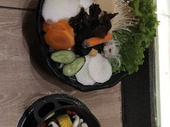 -呷哺呷哺(新世界百货望京店)