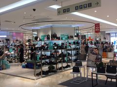 -王府井百货(中州中路店)