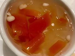 木瓜炖雪耳-三和烧腊酒家