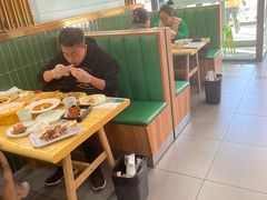 卡座-丛林狼非遗酱骨·现炒餐厅(人民路店)