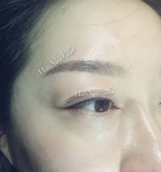 半永久眉恢复后效果和眼线当天效果-Meet Nail 美睫·美甲