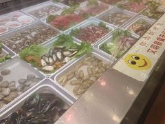 -尚品海鲜肥牛自助火锅(湖明店)