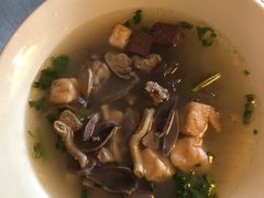鸭血粉丝汤-南京夜泊秦淮君亭酒店·金陵书画院