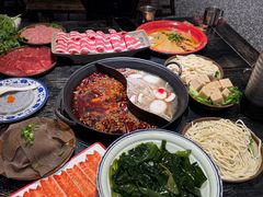 -冯校长老火锅(中联广场店)