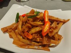 -三俞竹苑(红旗街万达店)