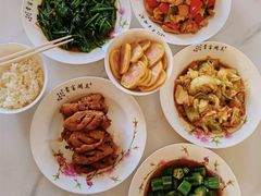 -天鹅到家·保姆月嫂育儿嫂(朝阳店)