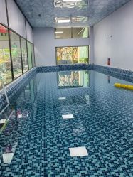 -熊小米专业儿童游泳馆