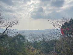 -灵岩山风景区